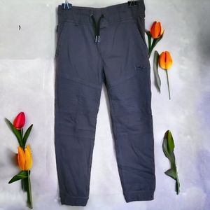 boy grey pants